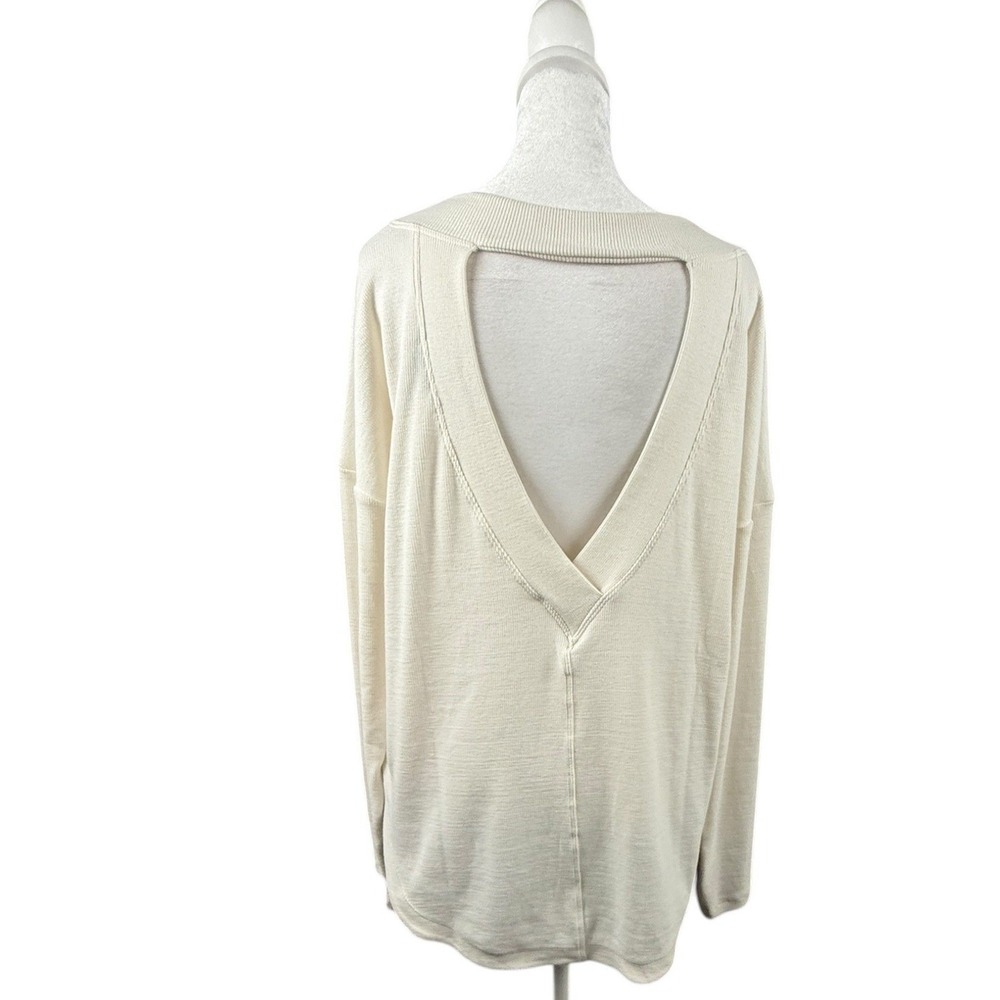 Athleta‎ Womens S Cream Ribbed Knit Open Back Cutout Long Sleeve Top Thumbhole